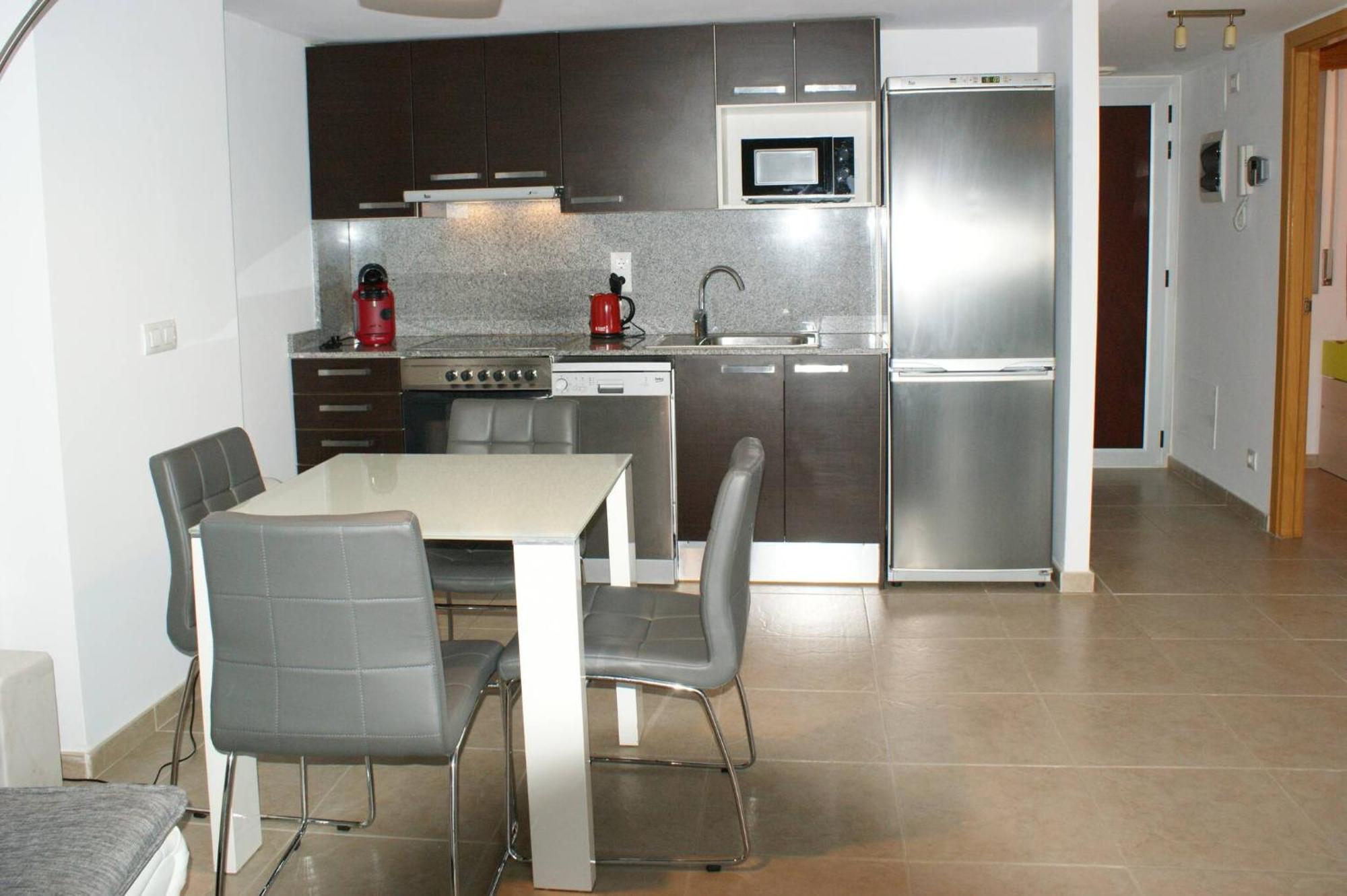 Apartamento En Roses Con Vistas Al Canal Y Piscina Av-52 Bagian luar foto