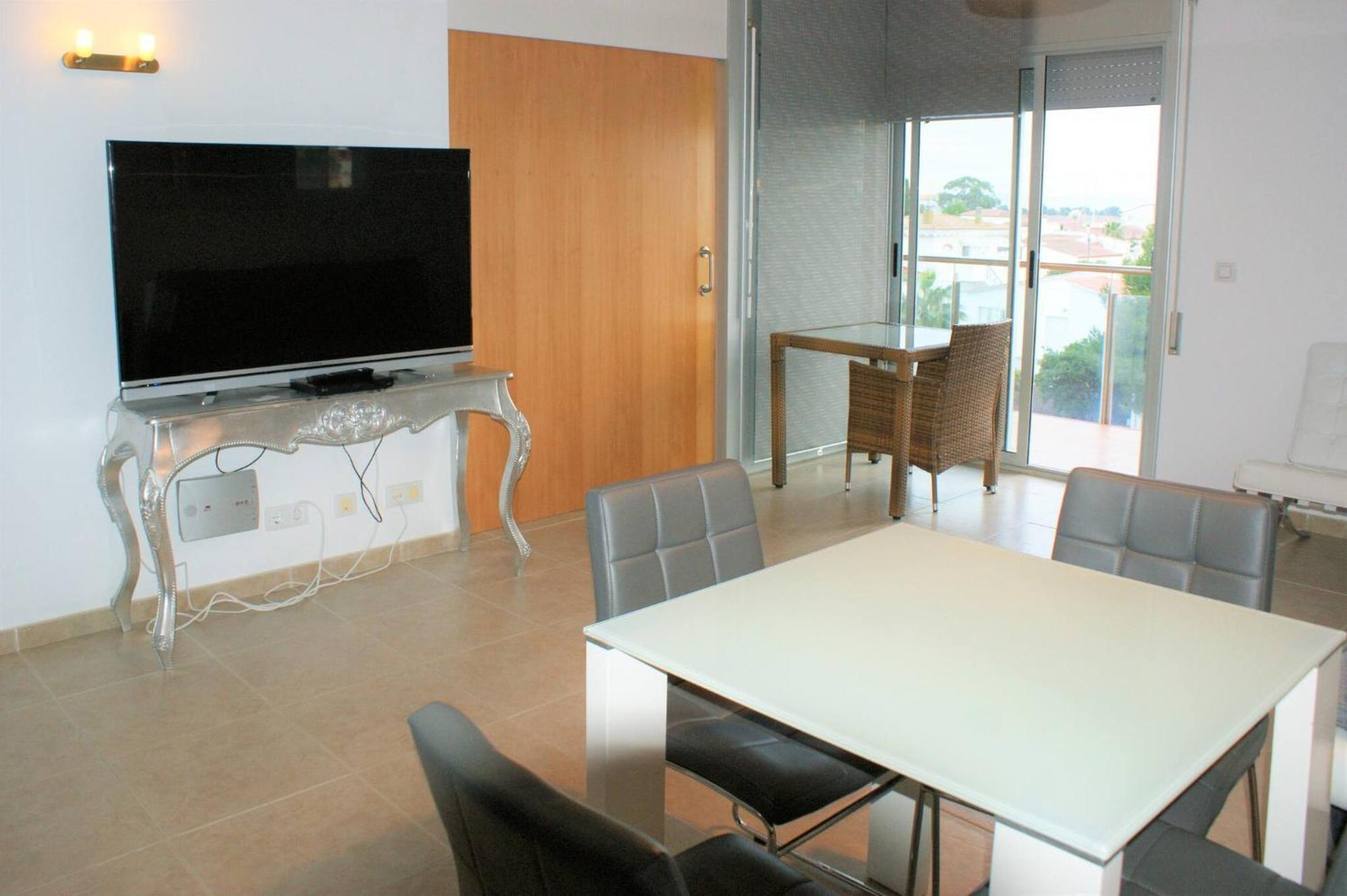 Apartamento En Roses Con Vistas Al Canal Y Piscina Bagian luar foto